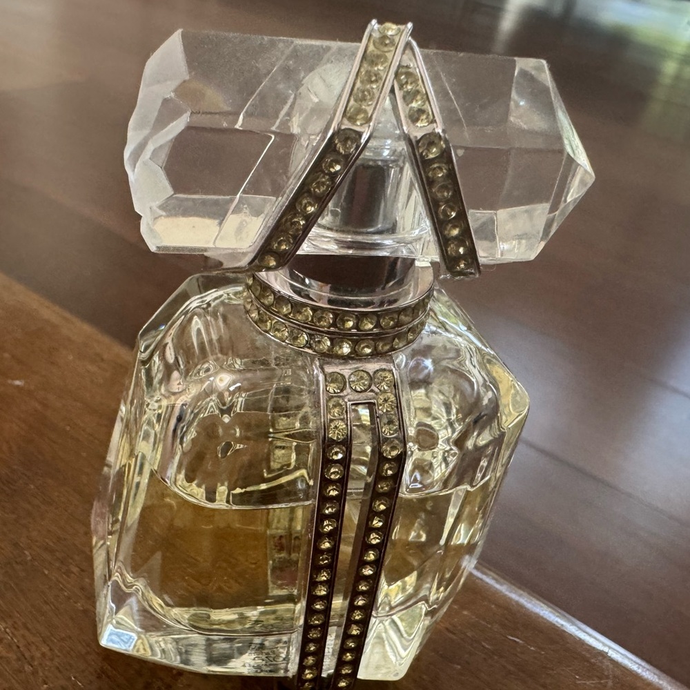 Marchesa Cream and Silver Decorative Accent Piece - Picture 7 of 8